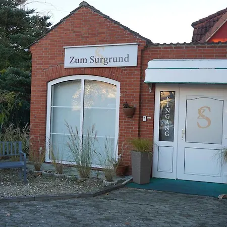 Gastehaus Zum Surgrund 9 アパート